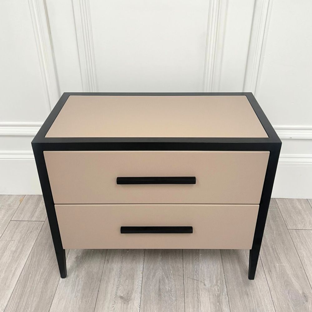 Clearance Liza Chest Of Drawers