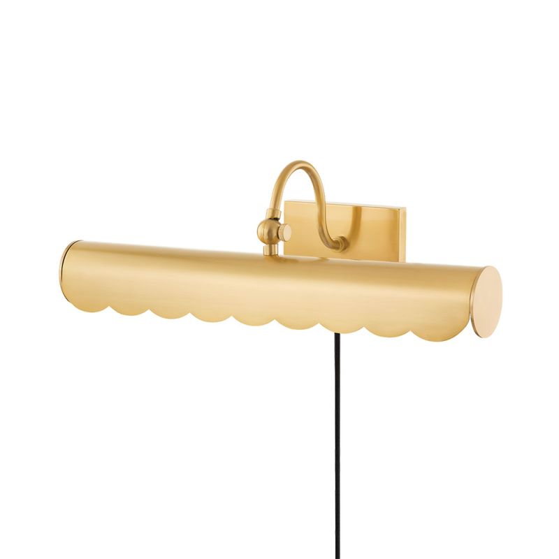 Gold wall sconce with scalloped edges 