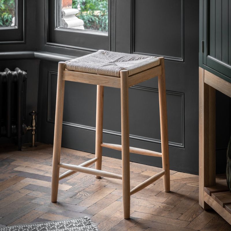 Wooden stool with elegant rope top