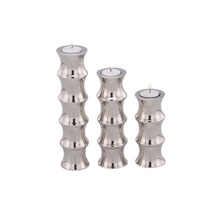 Candle holder with ridged design and polished finish