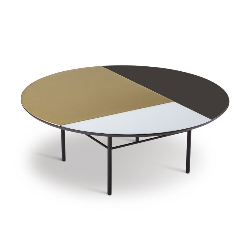 Glamorous coffee table in classic colour combinations in gold, black and clear