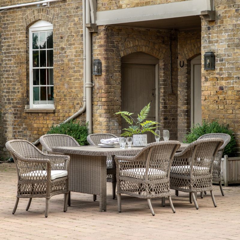 6 seater dining set with rattan patterns and aluminium frames