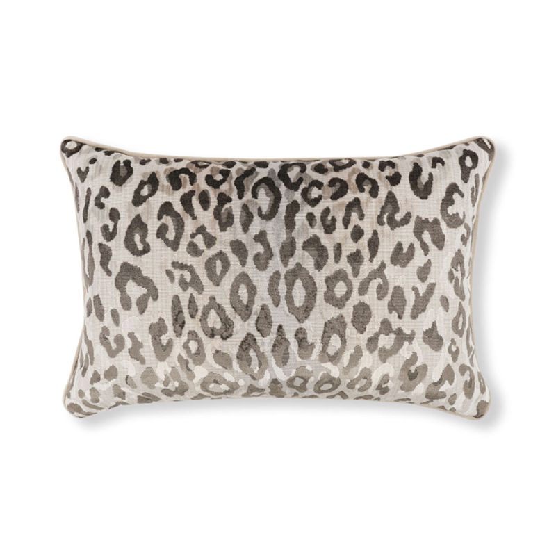 Natural rectangular cushion with brown leopard print