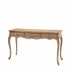 Wooden dressing table in traditional style with three useful drawers